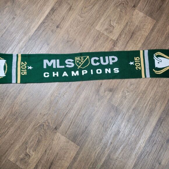 Portland Timbers FC Soccer Scarf 2015 MLS CHAMPIONS - Picture 4 of 7